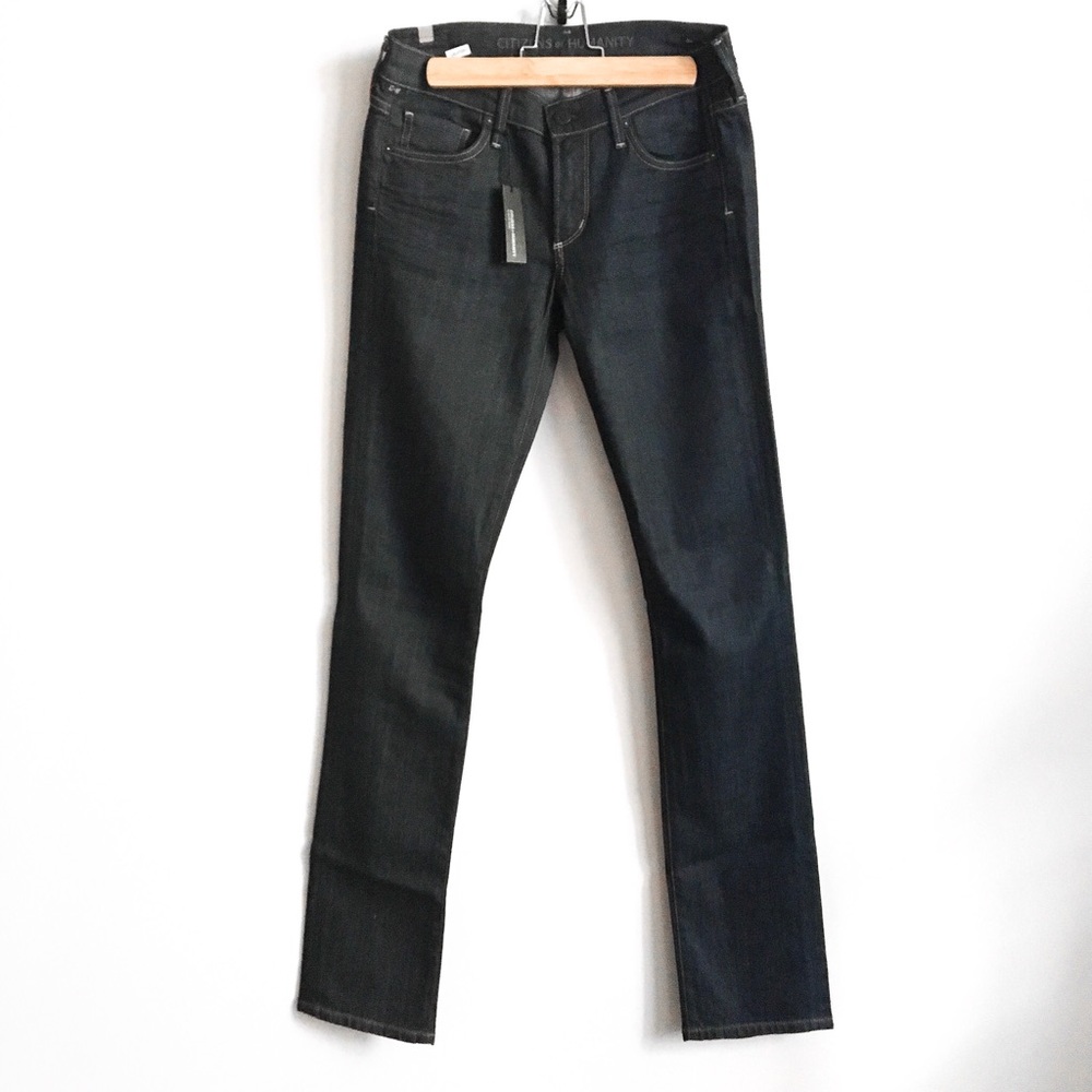 NWT CITIZENS OF HUMANITY Skinny Straight Leg Jean
